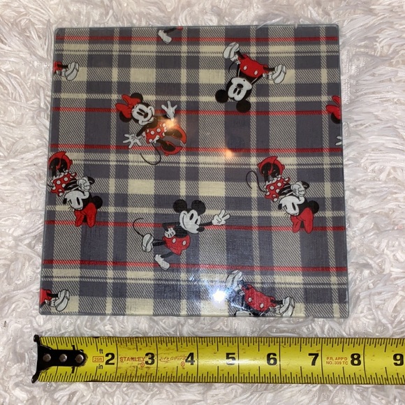 Disney Mickey & Minnie Hot Plate - Picture 5 of 6